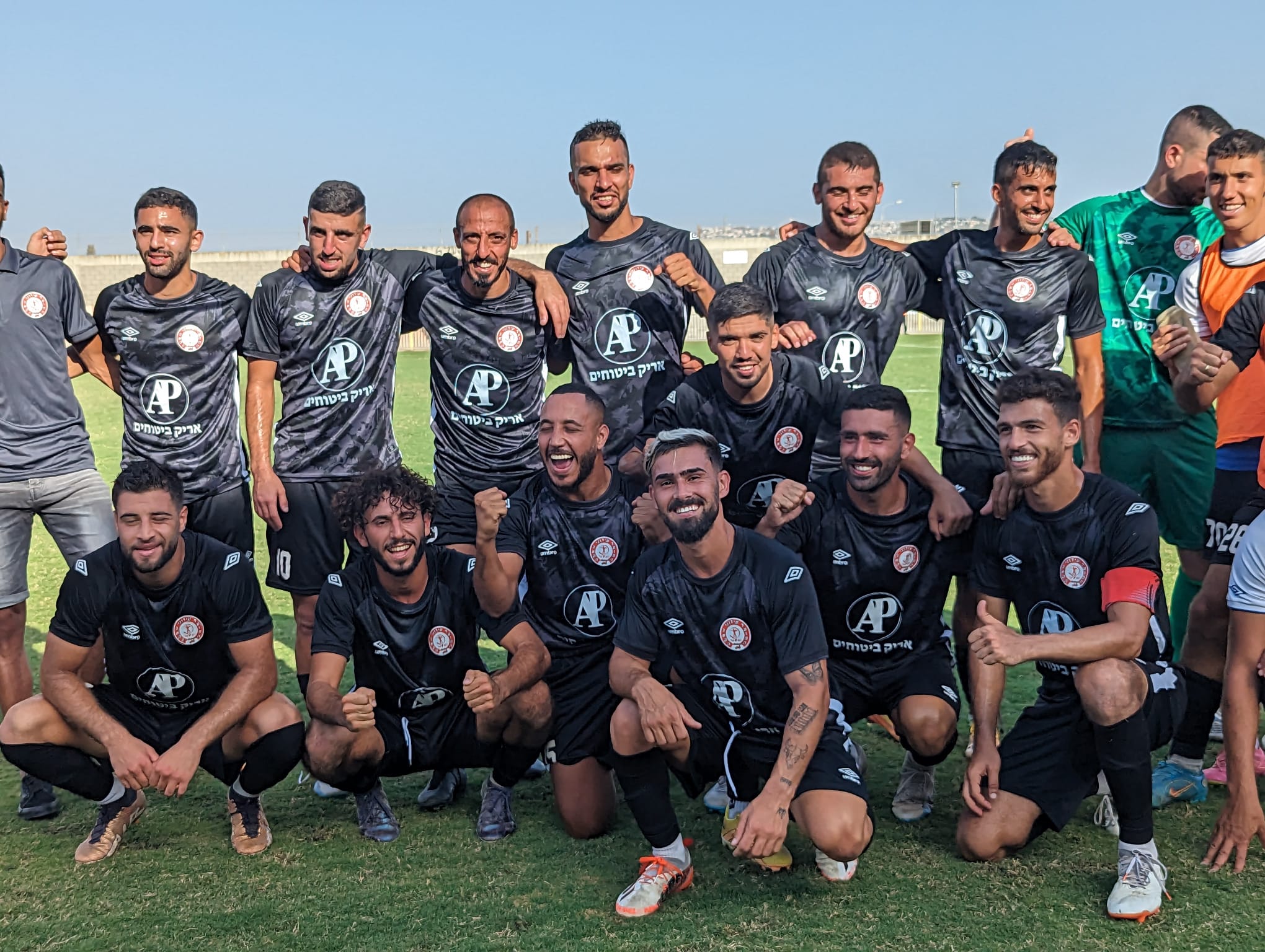 ניצחון חשוב בפתיחת הליגה. שחקני הפועל באקה (ואסים מוואסי)